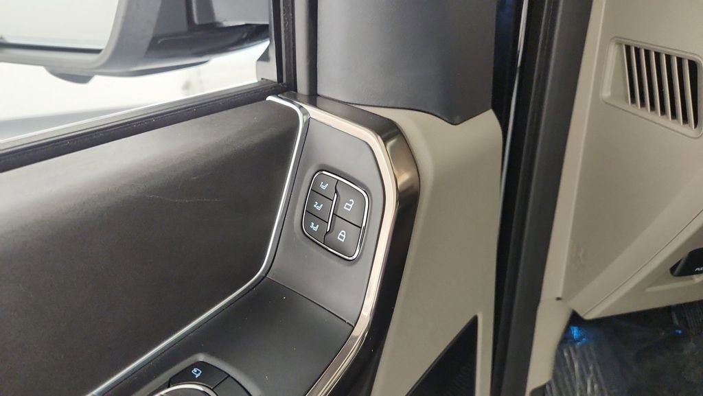 New 2026 Ford F150 Platinum AWD/4WD image 29