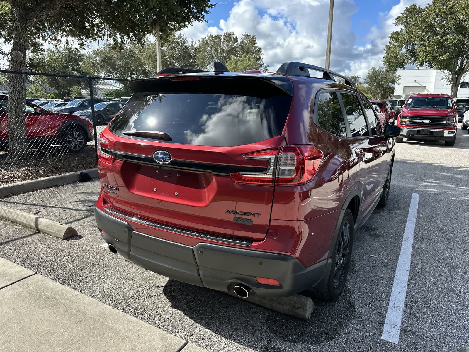 Used 2024 Subaru Ascent Onyx Edition AWD/4WD image 8