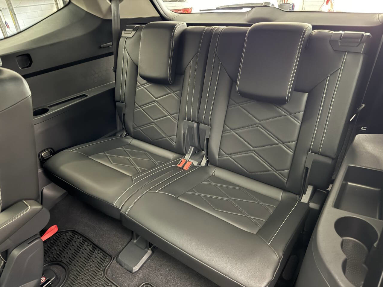 Used 2024 Volkswagen Atlas SE w/ Panoramic Sunroof Package image 25