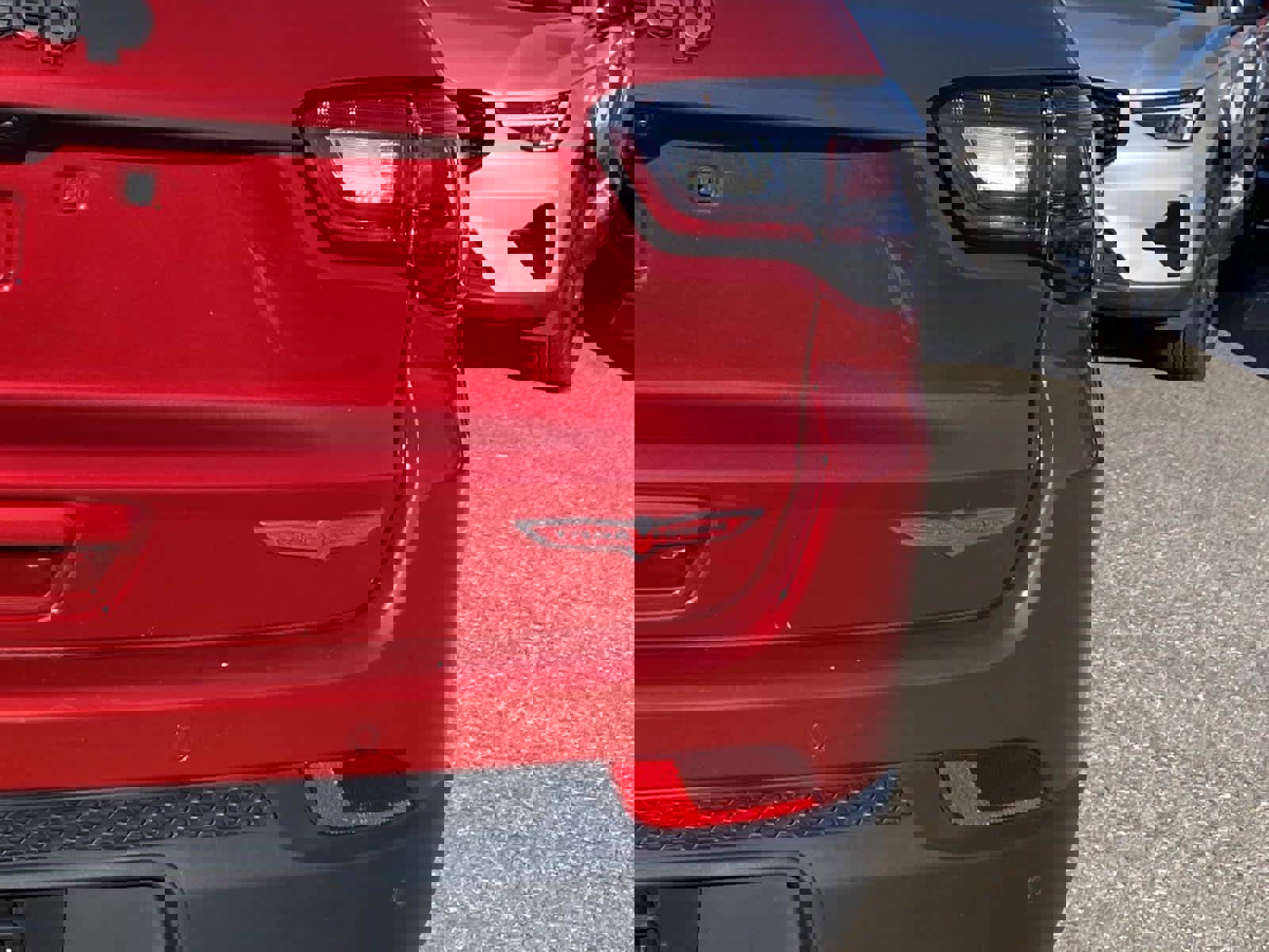 Certified 2025 Jeep Compass Trailhawk w/ Trailhawk Elite Group image 5