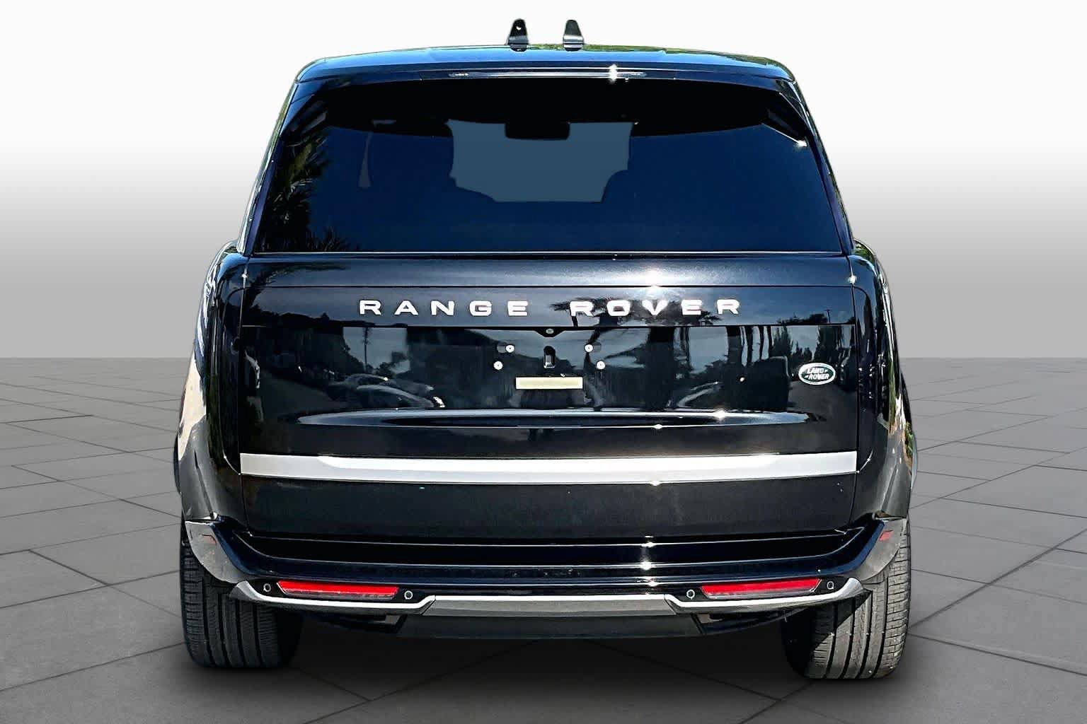 Used 2023 Land Rover Range Rover Autobiography AWD/4WD image 11