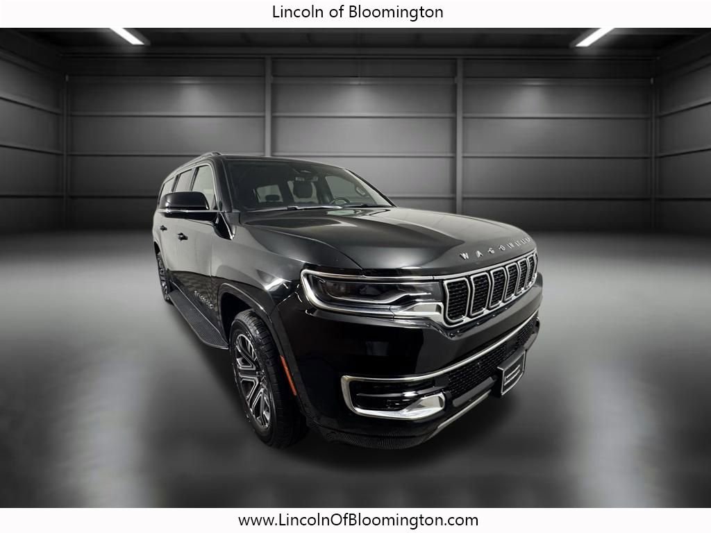 Used 2024 Jeep Wagoneer L Series II w/ Flexible Seating Group image 10