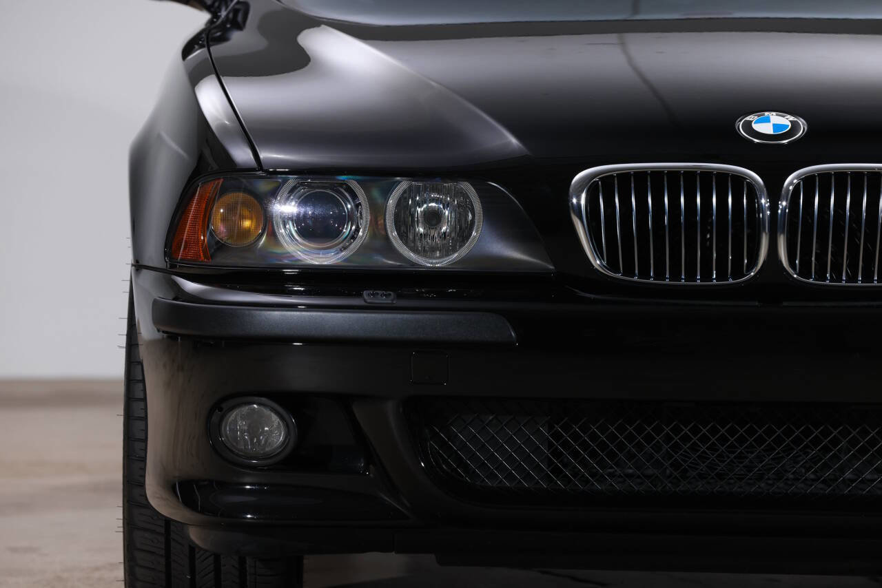 Used 2002 BMW M5 image 10