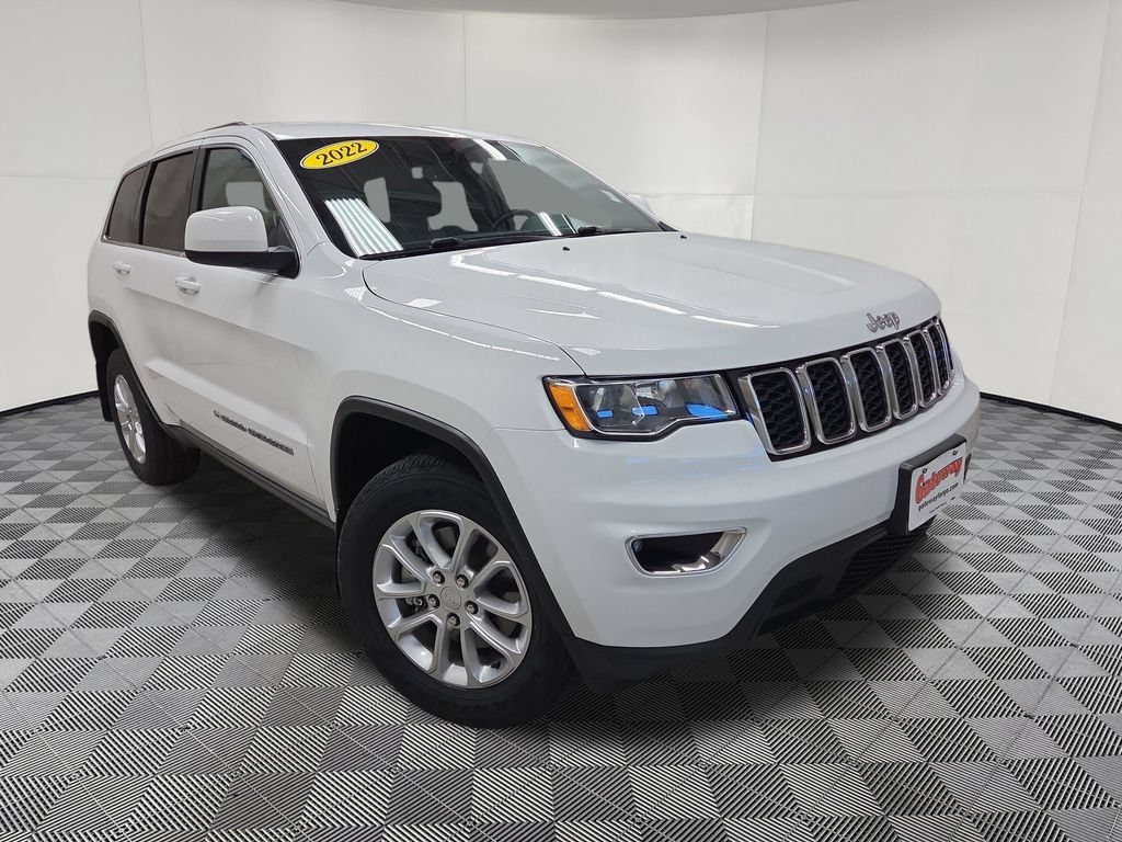Used 2022 Jeep Grand Cherokee Laredo X AWD/4WD video 3