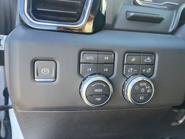 Used 2024 GMC Sierra 2500 Denali w/ Denali Reserve Package image 29