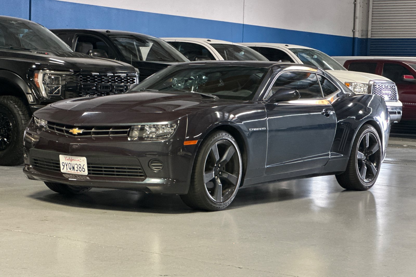 Used 2014 Chevrolet Camaro LS RWD image 8