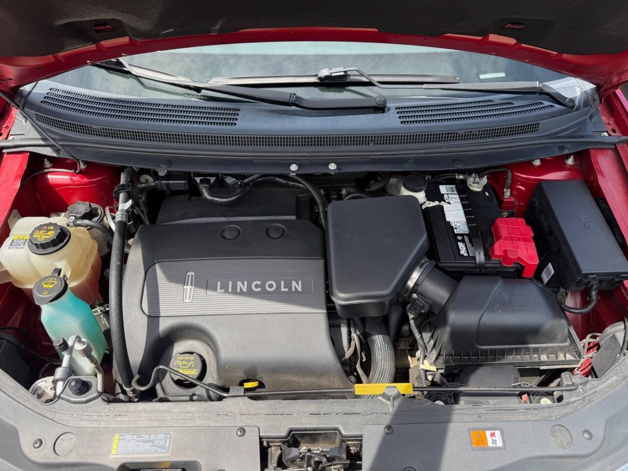 Used 2012 Lincoln MKX AWD image 20
