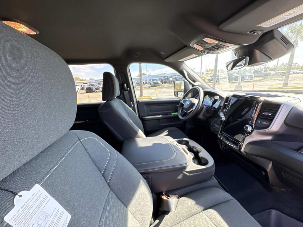 New 2026 RAM 2500 Warlock AWD/4WD image 13