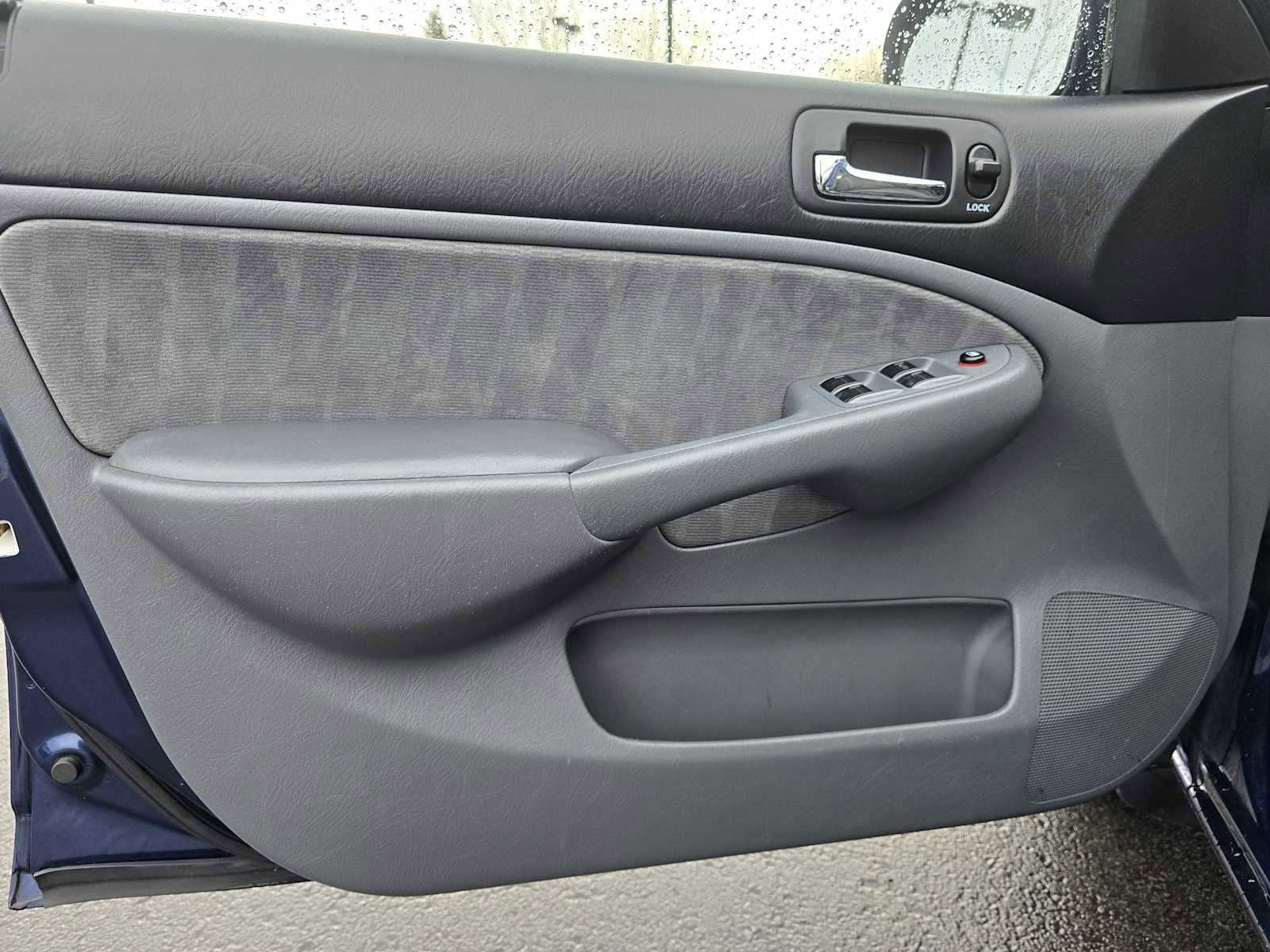 Used 2004 Honda Civic LX image 22