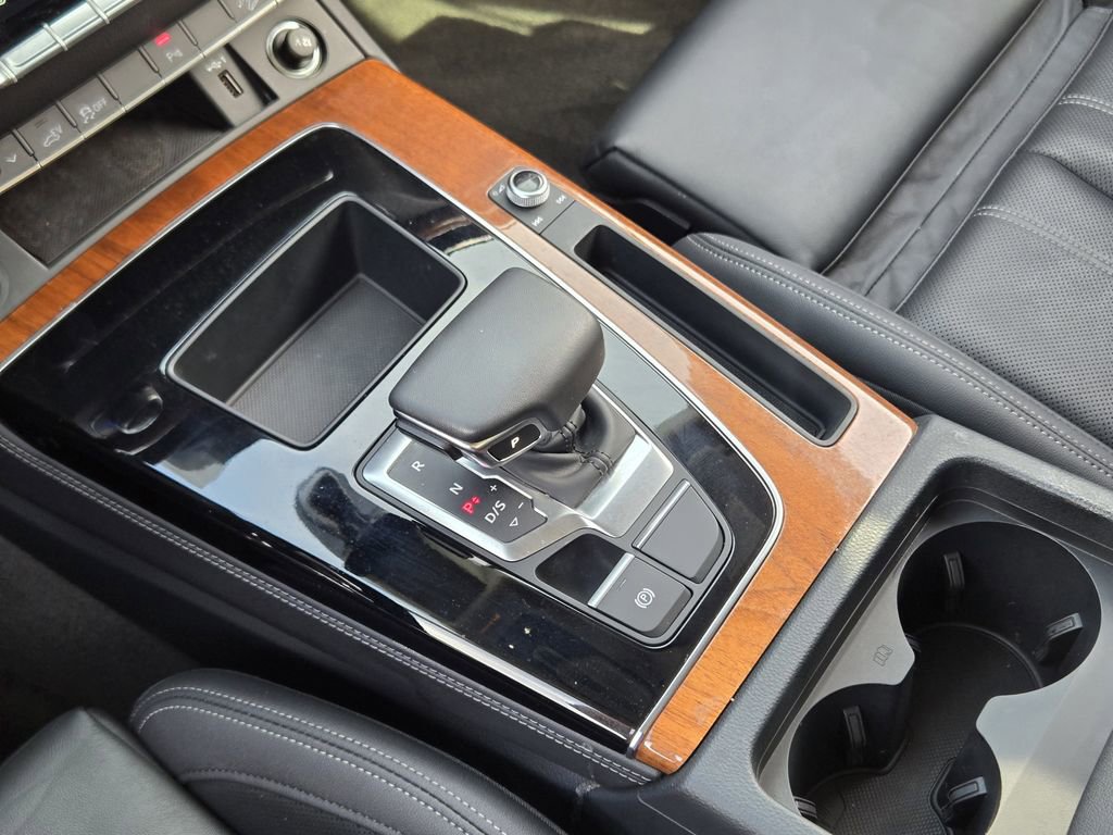 Certified 2023 Audi Q5 e Premium Plus w/ Premium Plus Package image 23