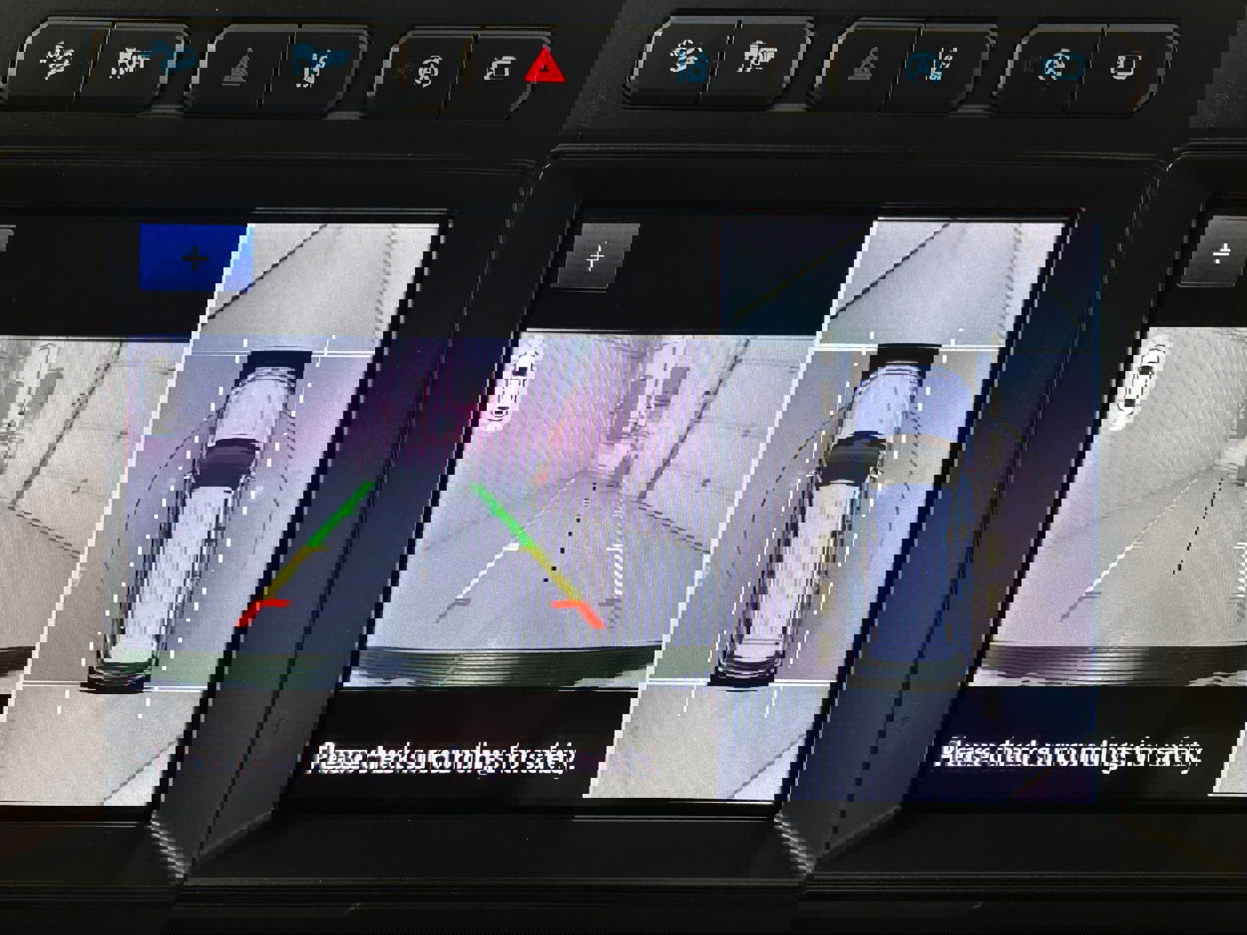 Used 2021 Ford Expedition Limited image 8