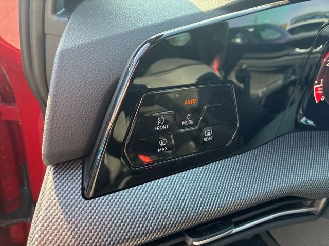 Used 2025 Volkswagen GTI S image 18