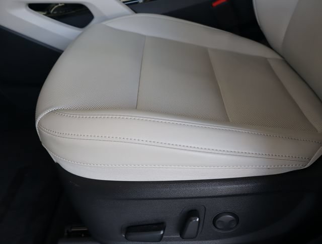 Used 2024 Kia Telluride S w/ S Sunroof Package FWD image 16