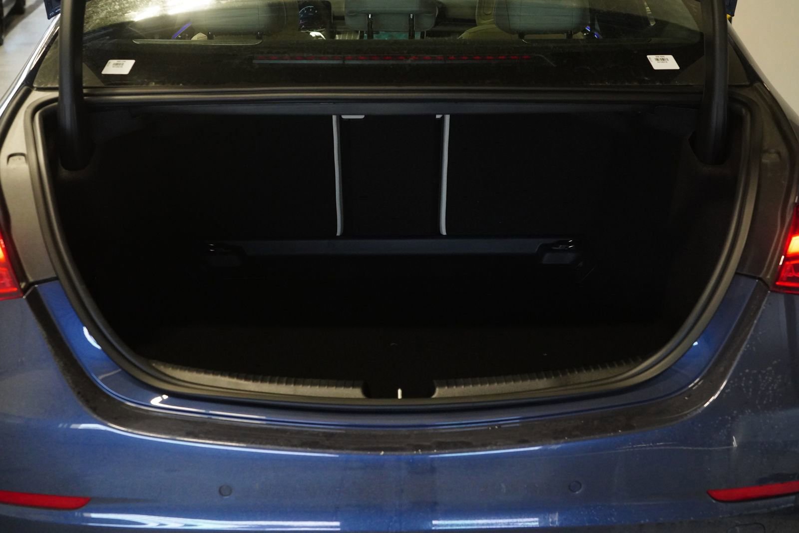 New 2026 Mercedes-Benz C 300 4MATIC Sedan image 34