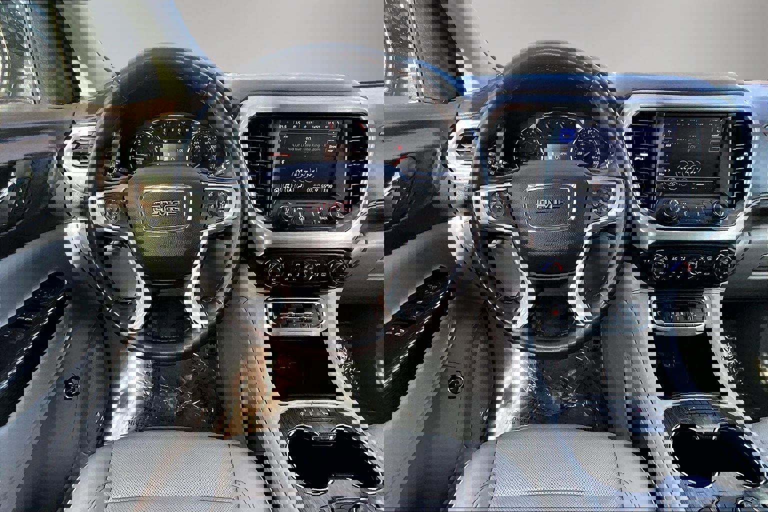 Used 2023 GMC Acadia SLT image 8