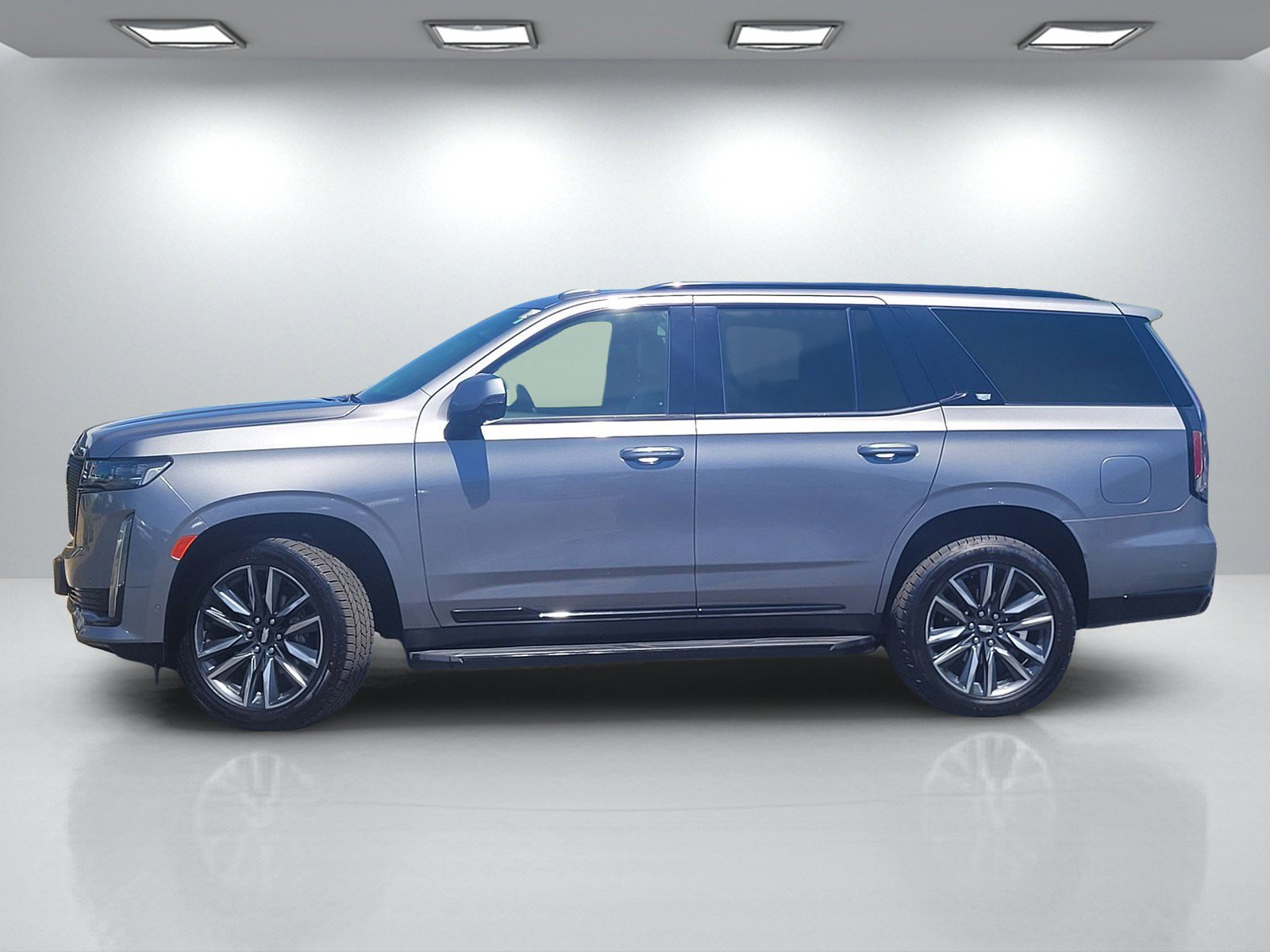 Used 2021 Cadillac Escalade Sport w/ Heavy-Duty Trailer Package image 7