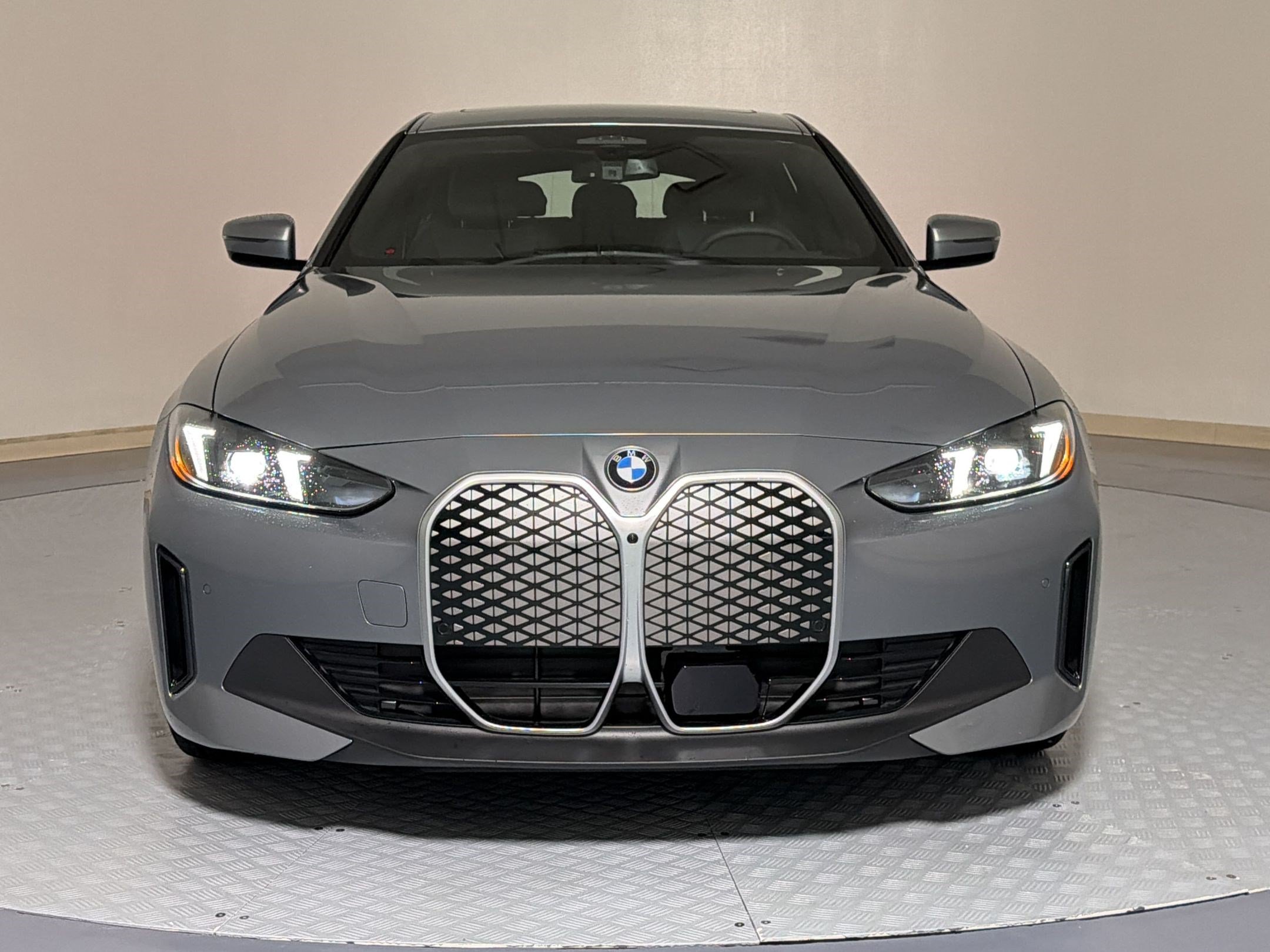 New 2026 BMW i4 eDrive40 RWD image 6