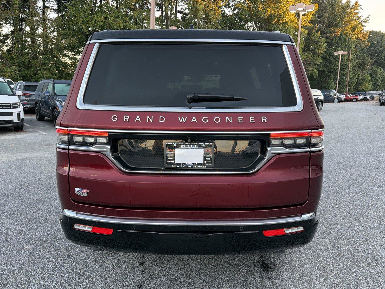 Used 2025 Jeep Grand Wagoneer 4WD image 6