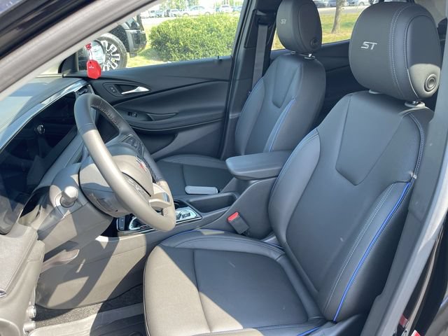 New 2026 Buick Encore GX Sport Touring w/ Comfort Package FWD image 11