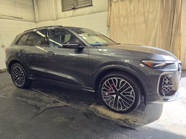 New 2026 Audi SQ5 Premium Plus AWD/4WD image 5