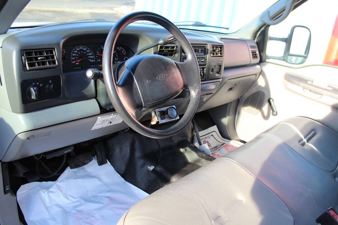 Used 2002 Ford F450 XL RWD image 12