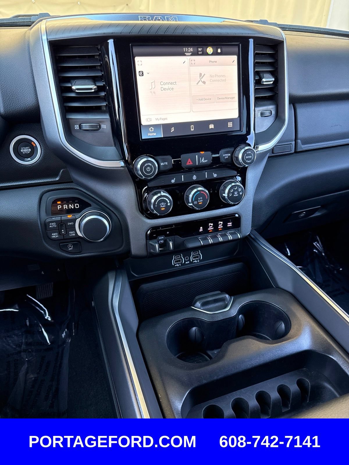Used 2025 RAM 1500 Big Horn AWD/4WD image 18