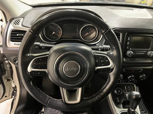 Used 2018 Jeep Compass Latitude w/ Cold Weather Group image 22