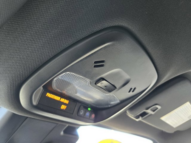 Used 2025 Buick Envista Preferred image 16
