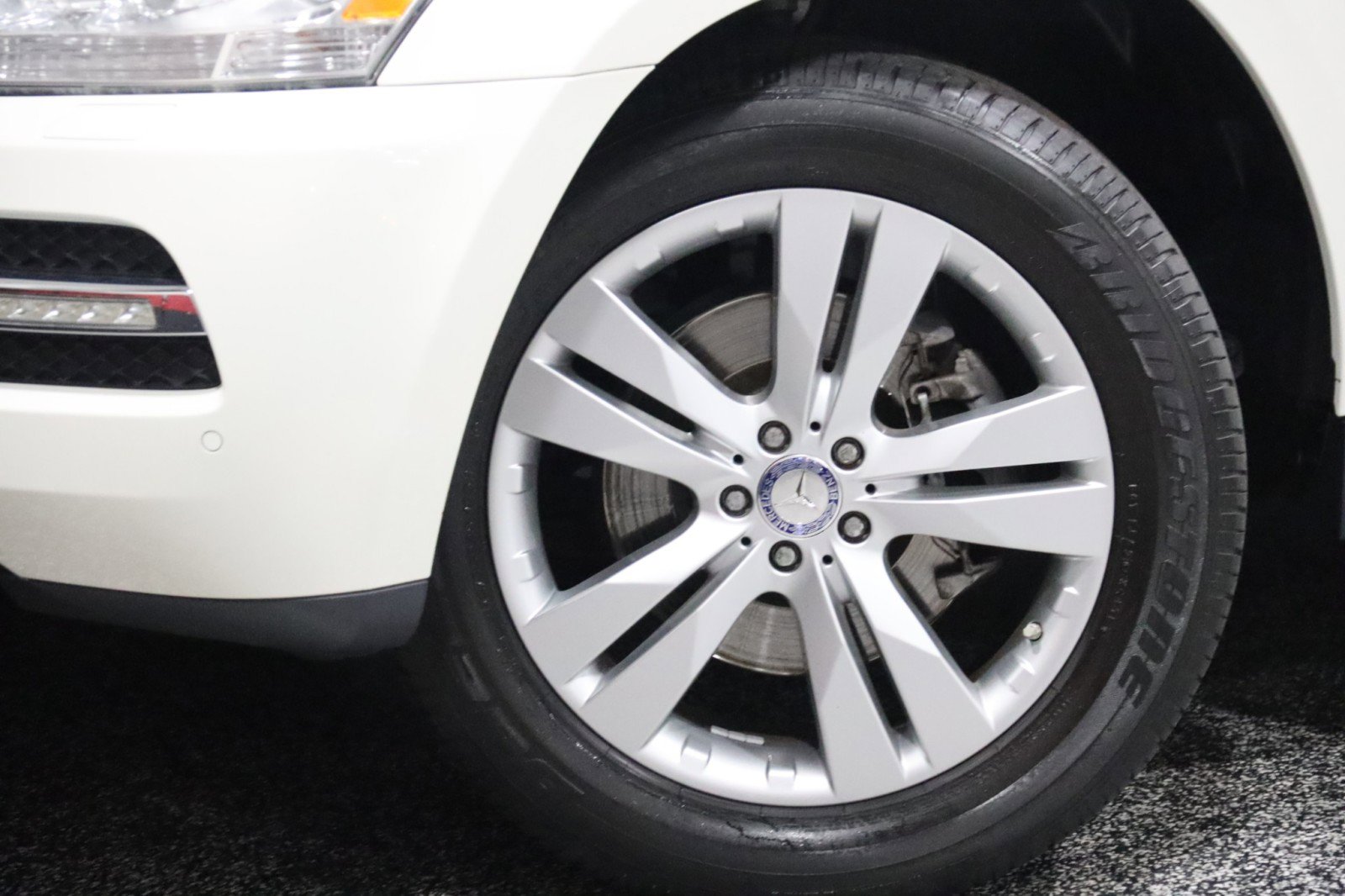 Used 2012 Mercedes-Benz GL 450 4MATIC w/ Premium 2 Pkg image 20