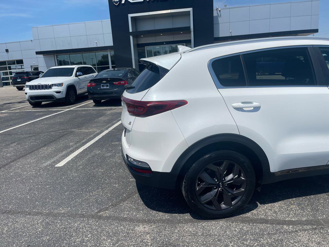 Used 2020 Kia Sportage S FWD image 14