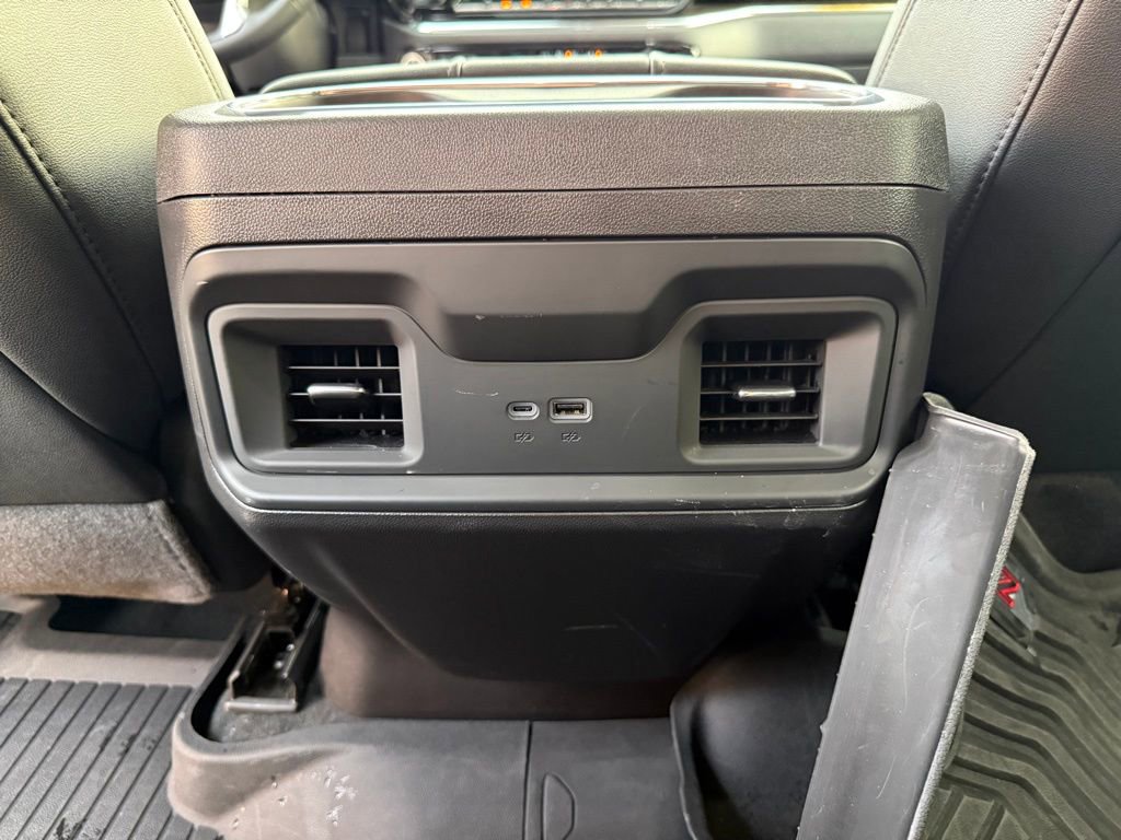 Used 2024 Chevrolet Silverado 1500 LT Trail Boss w/ LT Trail Boss Premium Package image 17