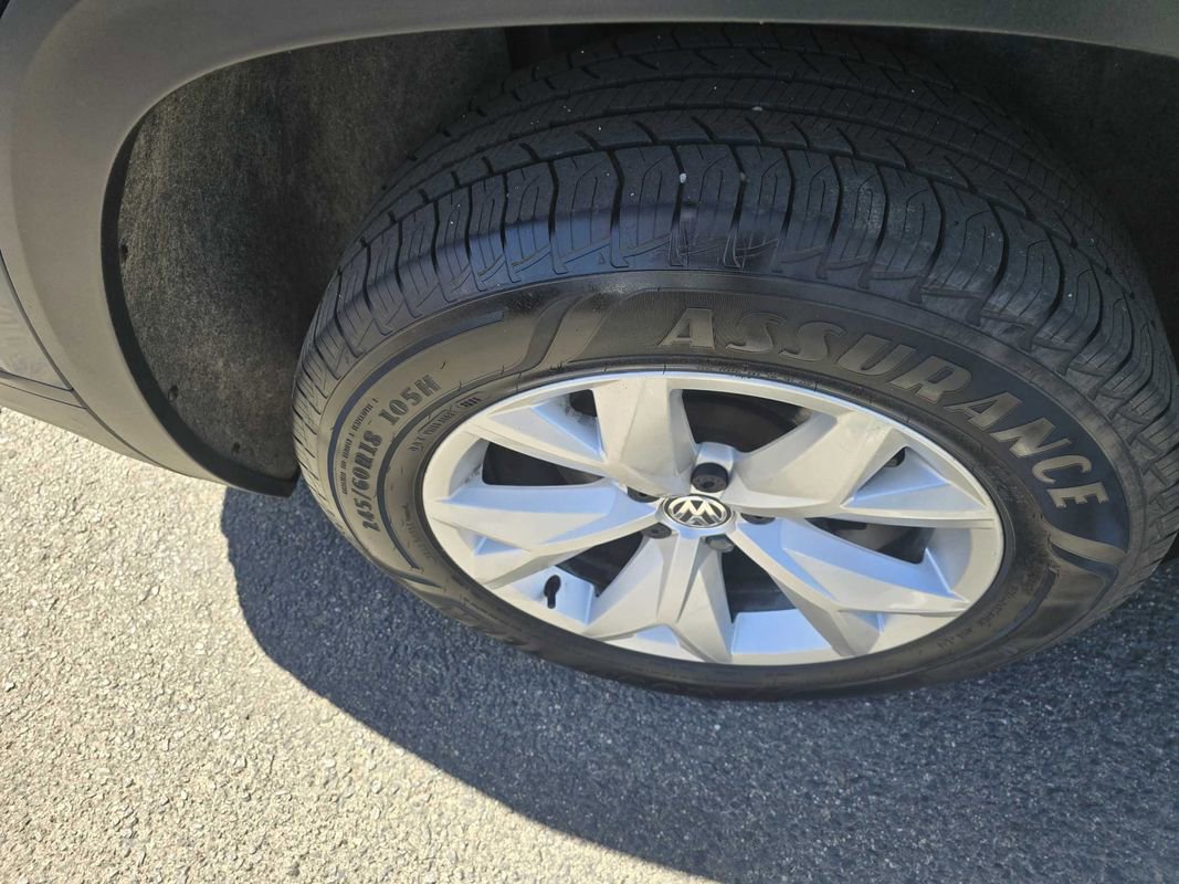 Used 2019 Volkswagen Atlas S w/ Towing Package AWD/4WD image 38