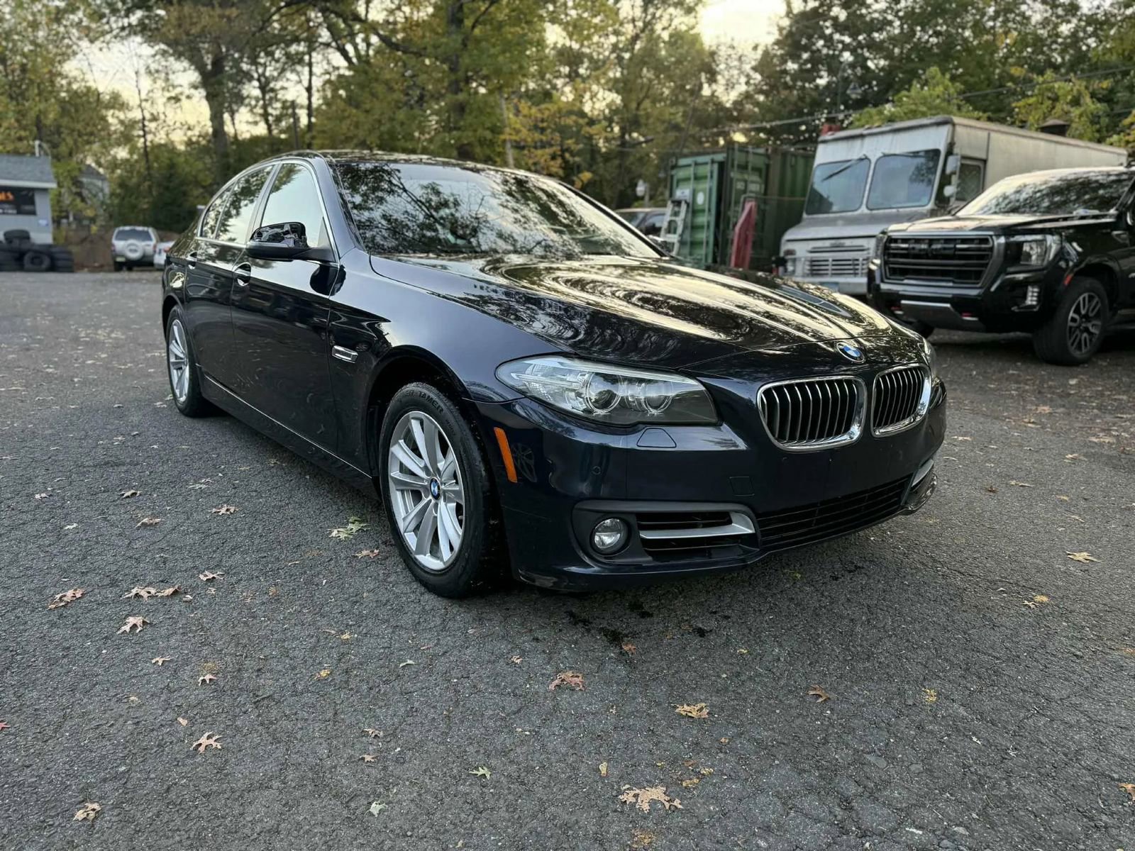 Used 2015 BMW 528i Sedan image 3