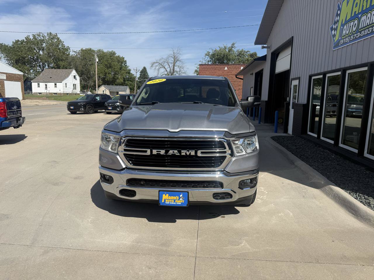 Used 2020 RAM 1500 Big Horn AWD/4WD image 2