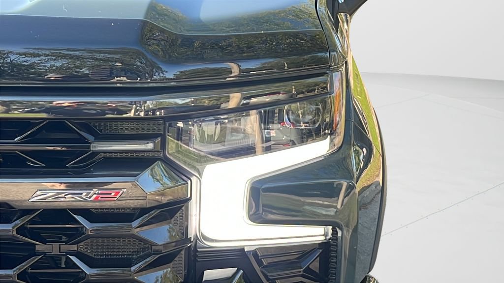 Used 2025 Chevrolet Silverado 1500 ZR2 w/ Technology Package AWD/4WD image 27