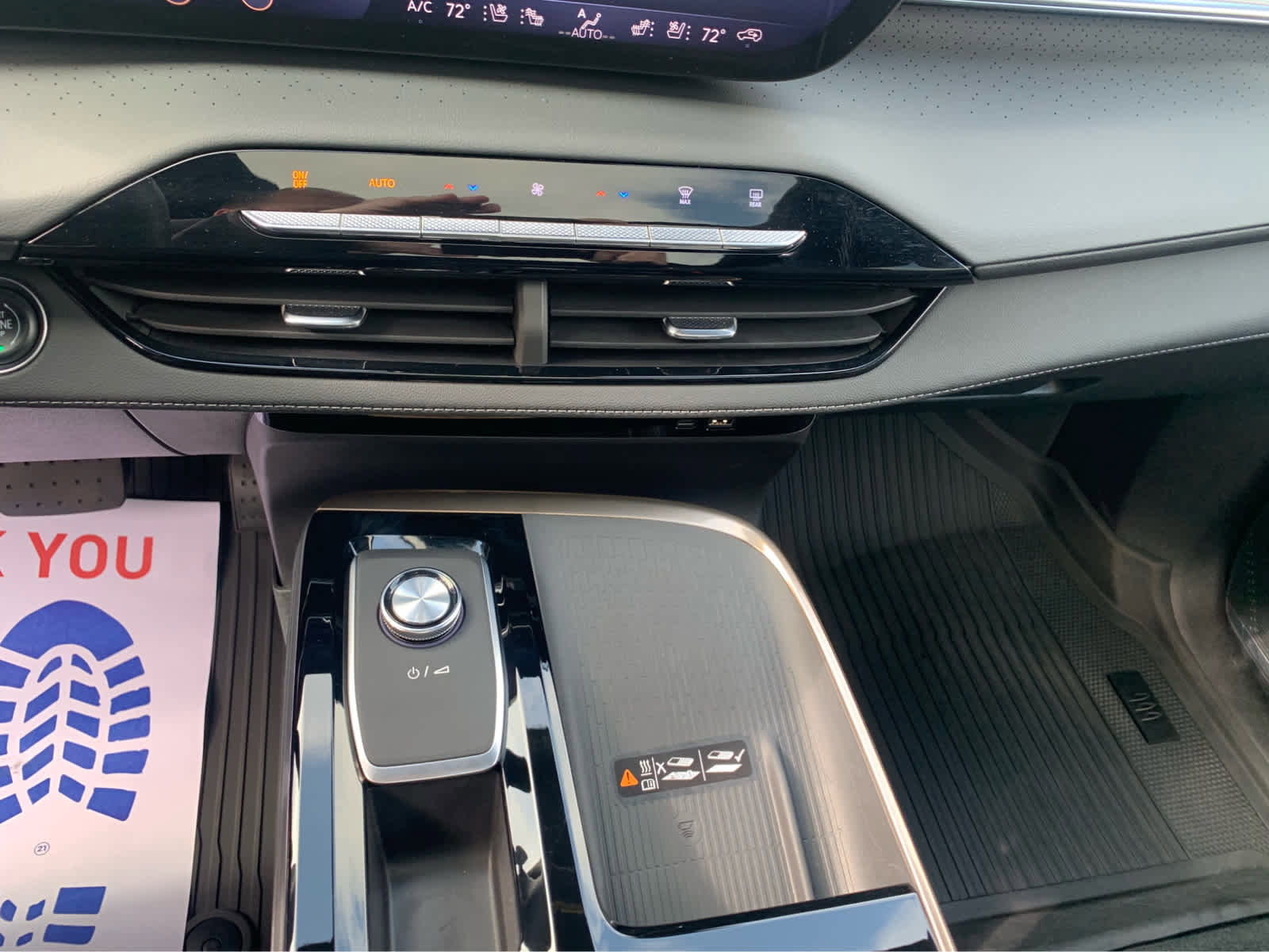 Used 2025 Buick Enclave Avenir w/ Super Cruise Package AWD/4WD image 19