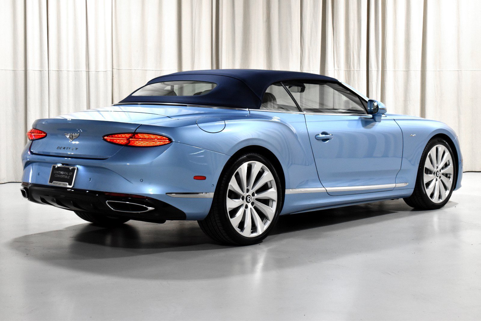 New 2026 Bentley Continental GT AWD/4WD image 10