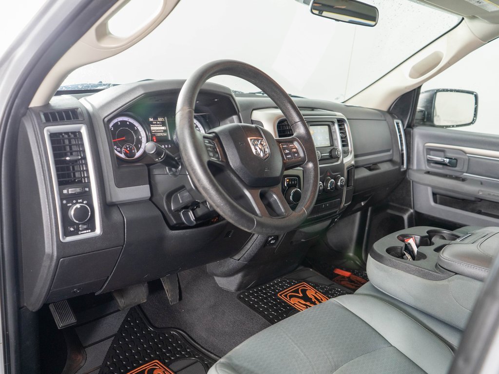 Used 2017 RAM 1500 Classic SLT image 13