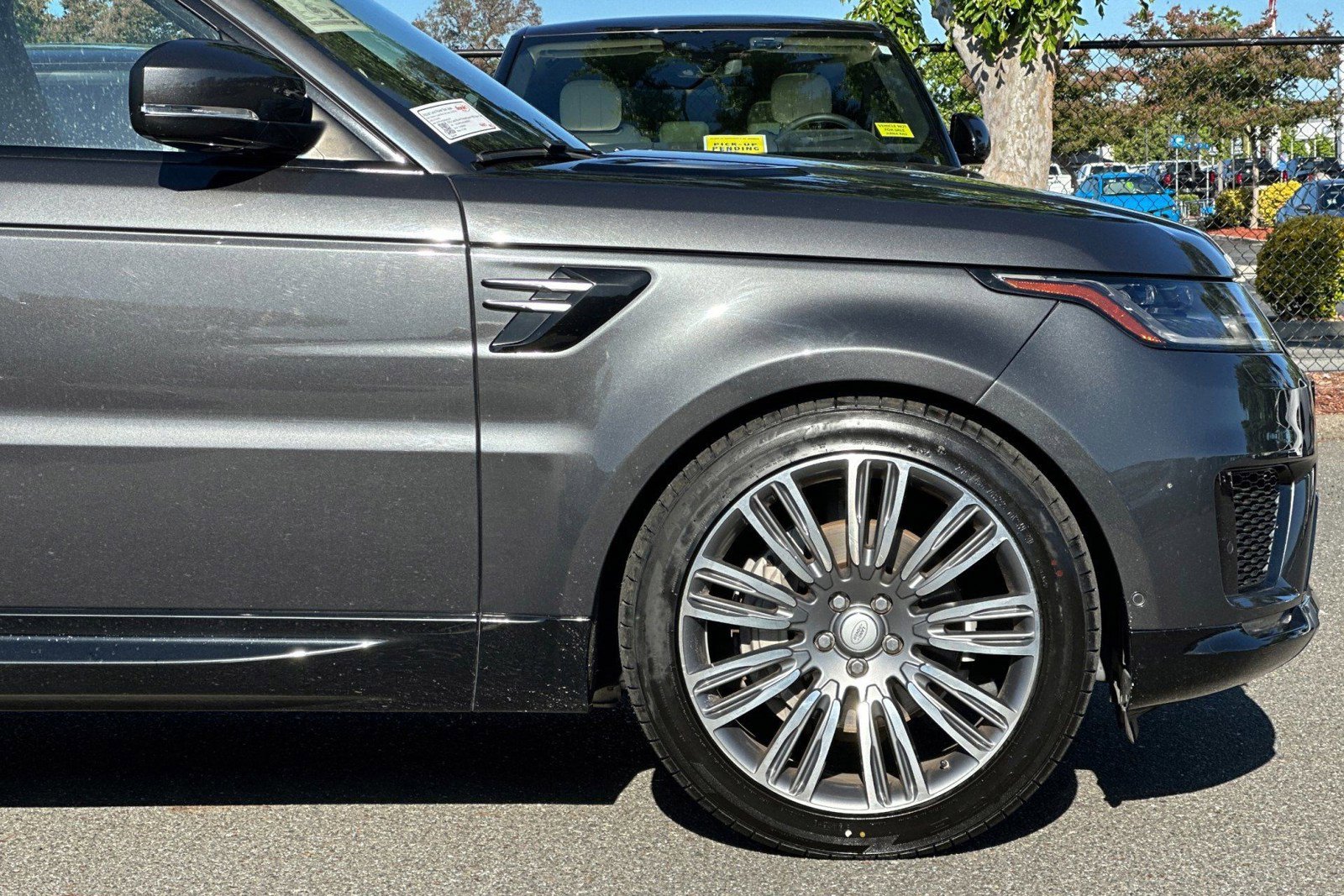 Used 2020 Land Rover Range Rover Sport HSE AWD/4WD image 37