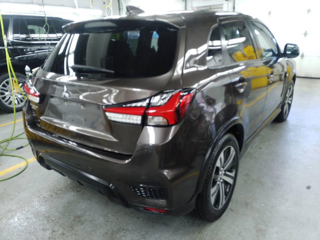 Used 2020 Mitsubishi Outlander Sport ES FWD image 4