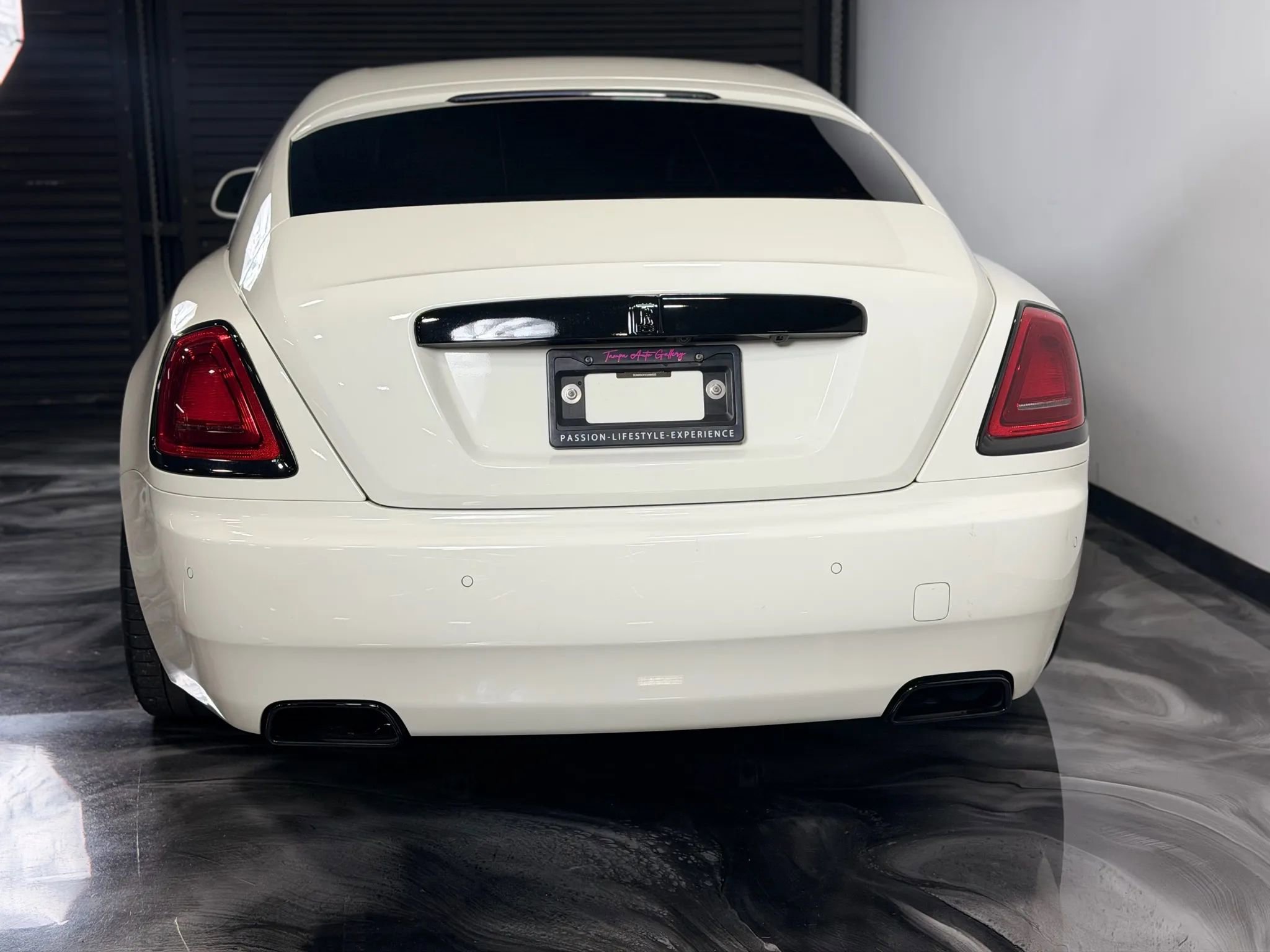 Used 2014 Rolls-Royce Wraith image 10