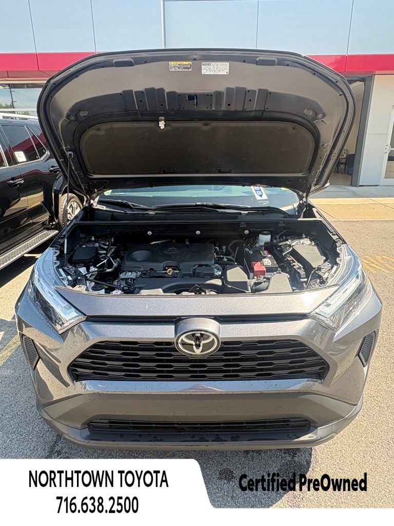 Used 2024 Toyota RAV4 XLE w/ Weather Package AWD/4WD image 15