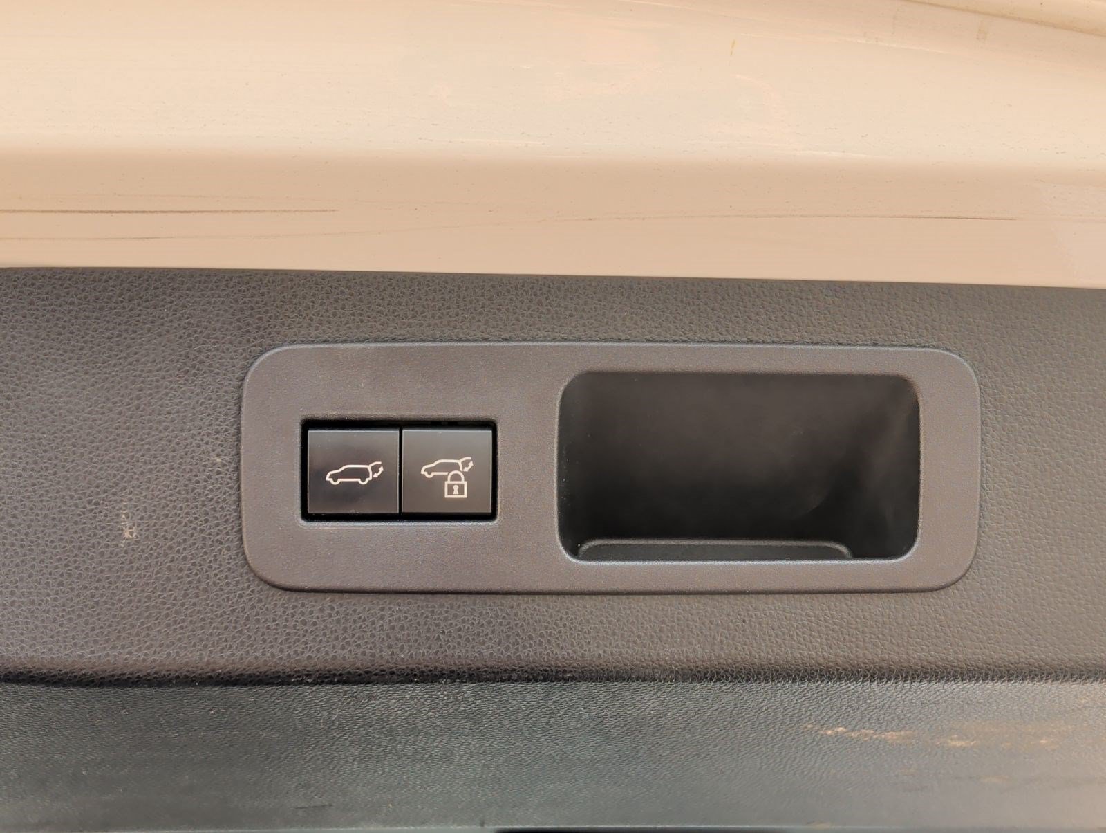 Used 2023 Lexus LX 600 F Sport AWD/4WD image 29