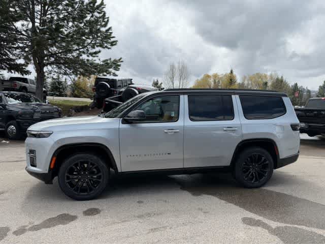 New 2026 Jeep Grand Wagoneer Summit AWD/4WD image 17