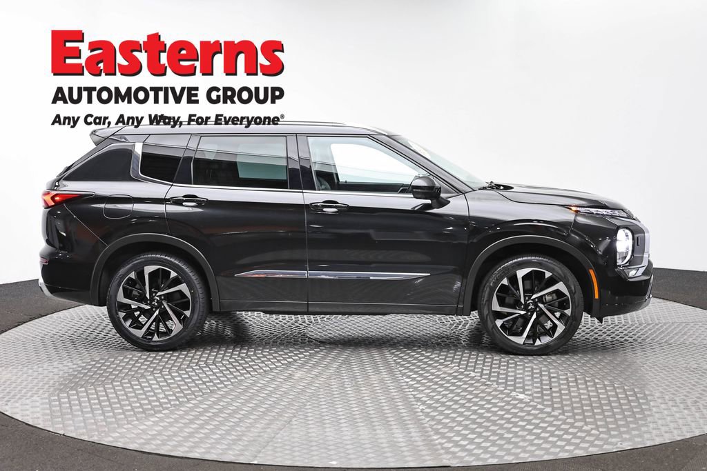 Used 2022 Mitsubishi Outlander SEL AWD/4WD image 4