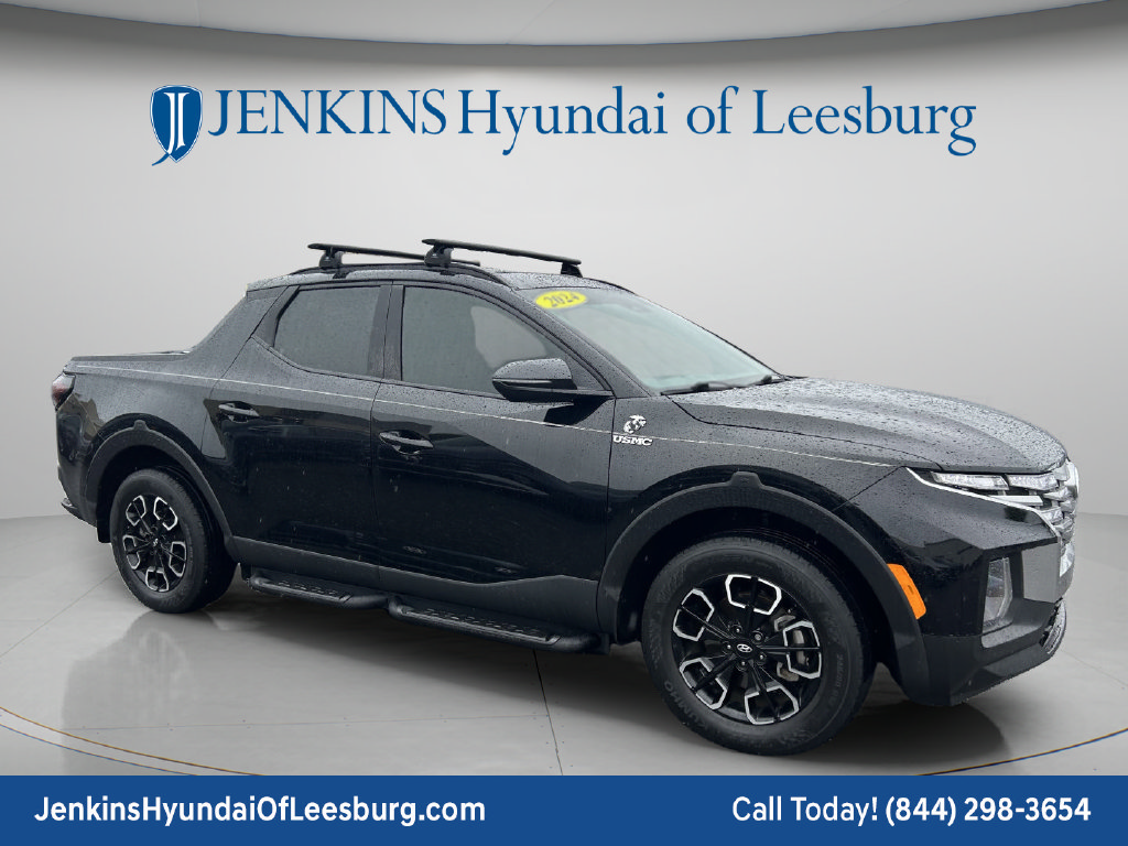 Certified 2024 Hyundai Santa Cruz SEL w/ Activity Package FWD image 2