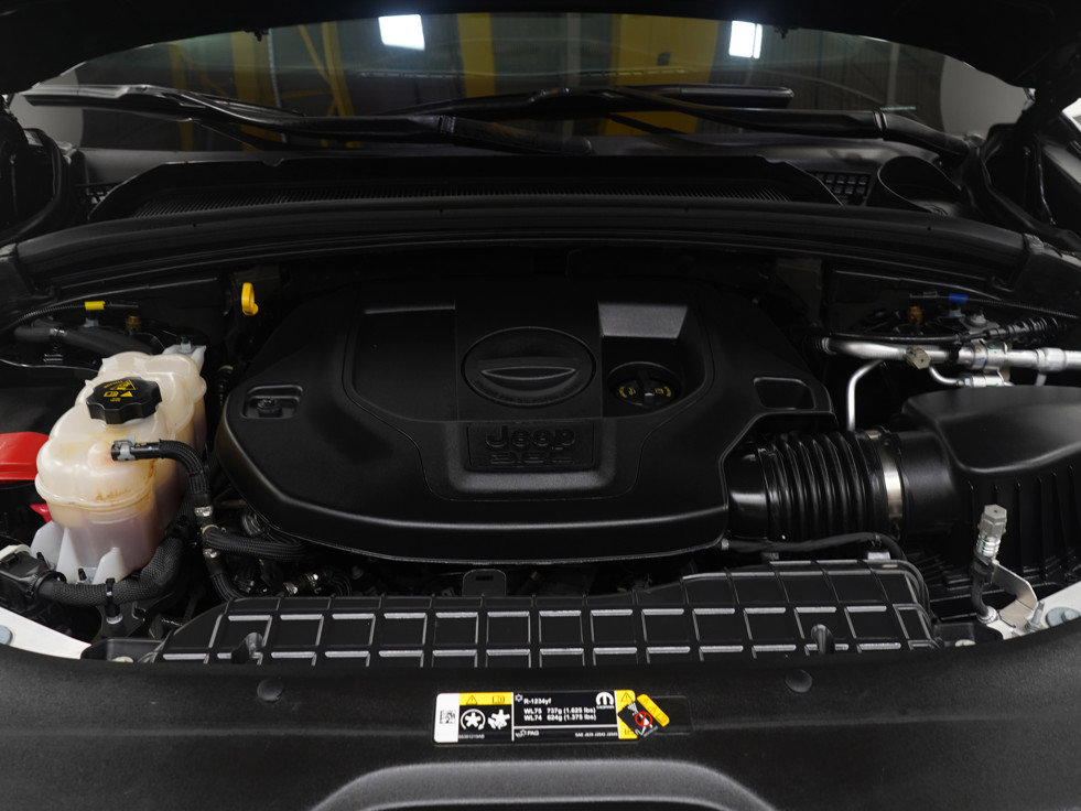 Used 2023 Jeep Grand Cherokee Overland w/ Luxury Tech Group IV image 27