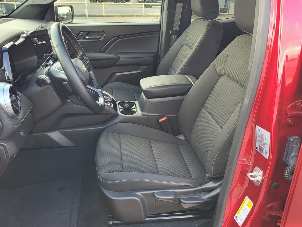 Certified 2024 Chevrolet Colorado LT w/ LT Convenience Package image 16