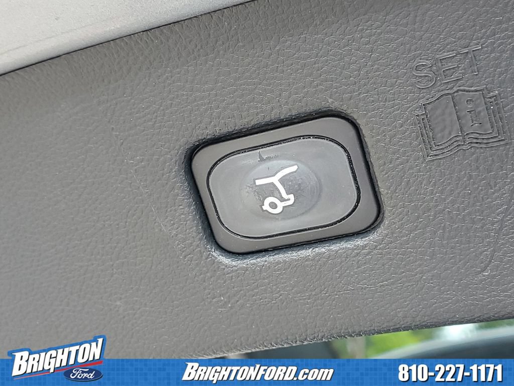 Certified 2024 Ford Edge ST-Line AWD/4WD image 8