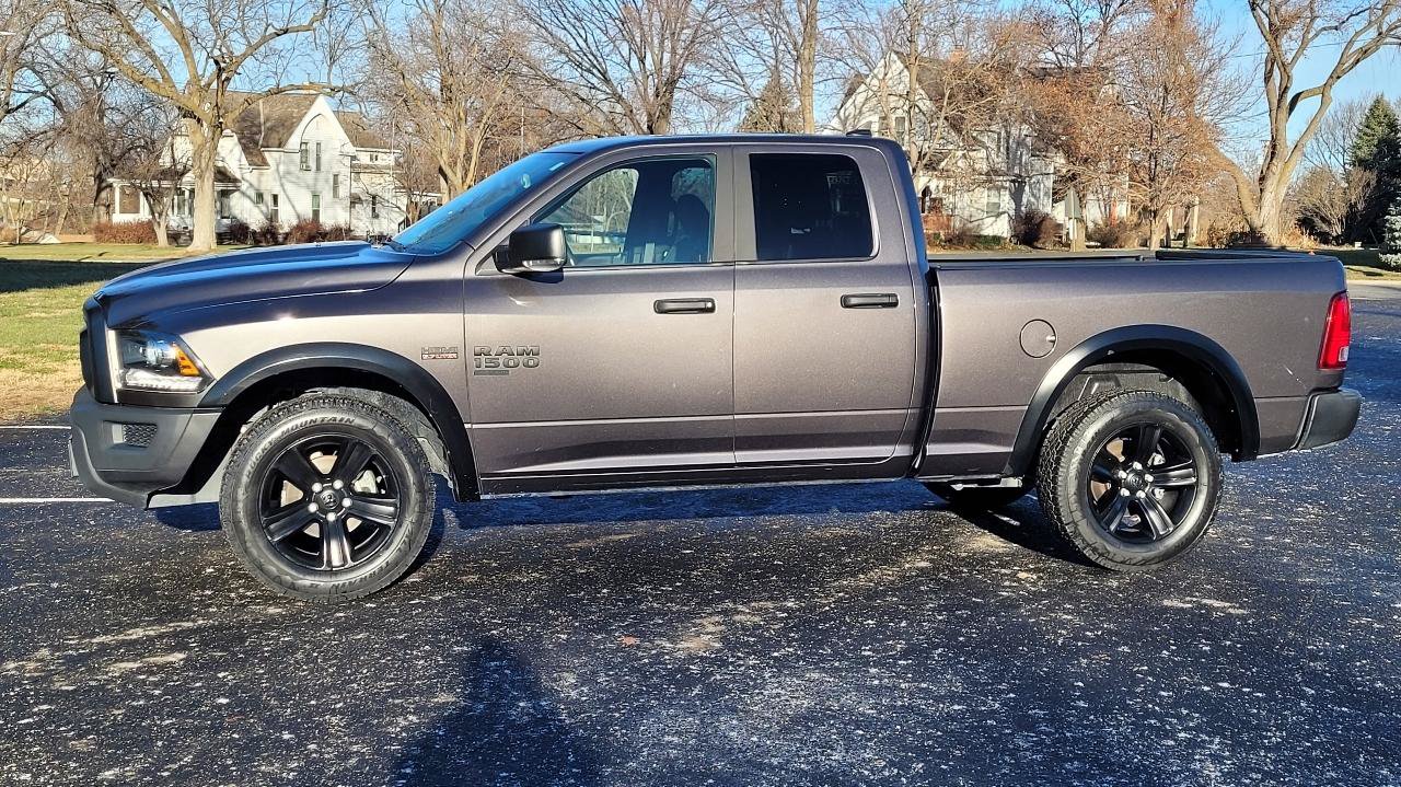 Used 2021 RAM 1500 Classic Warlock w/ Luxury Group AWD/4WD image 2